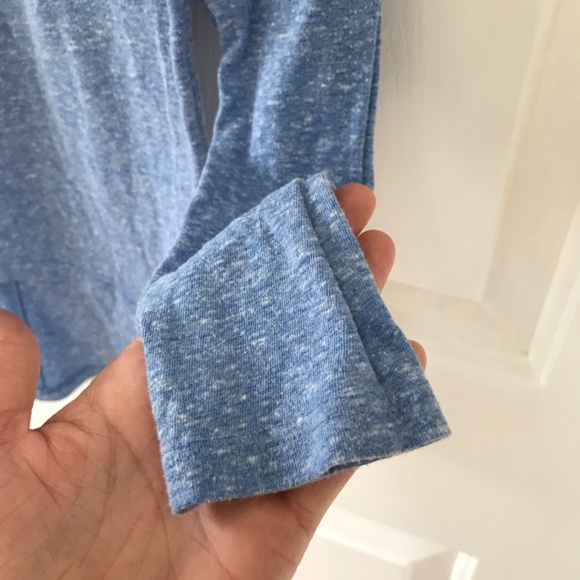 Old Navy long sleeve blue flecked relaxed Tee in Girls Size 8 (Big Kids) - Picture 7 of 14
